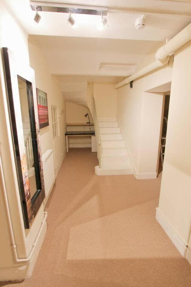 Apartment Large Clifton One Bed Flat And Parking